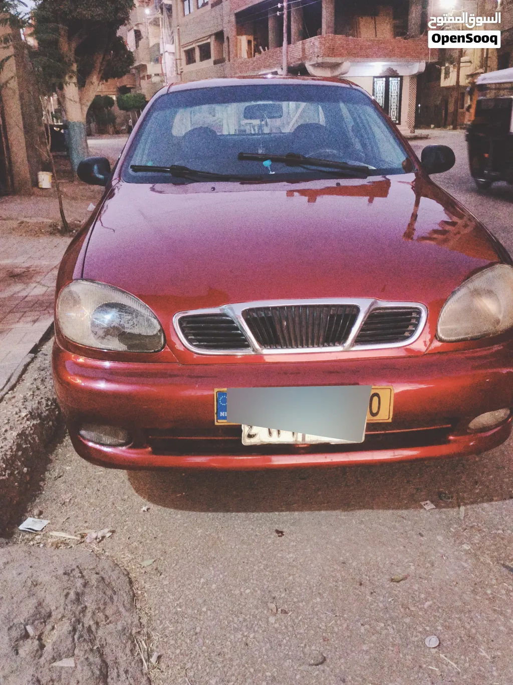 دايو لانوس موديل 2000
