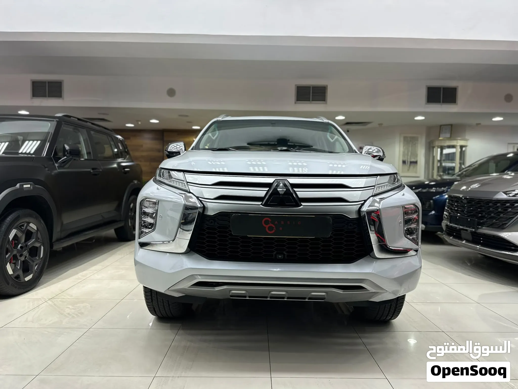 Mitsibhushi Montero Sport 4WD
