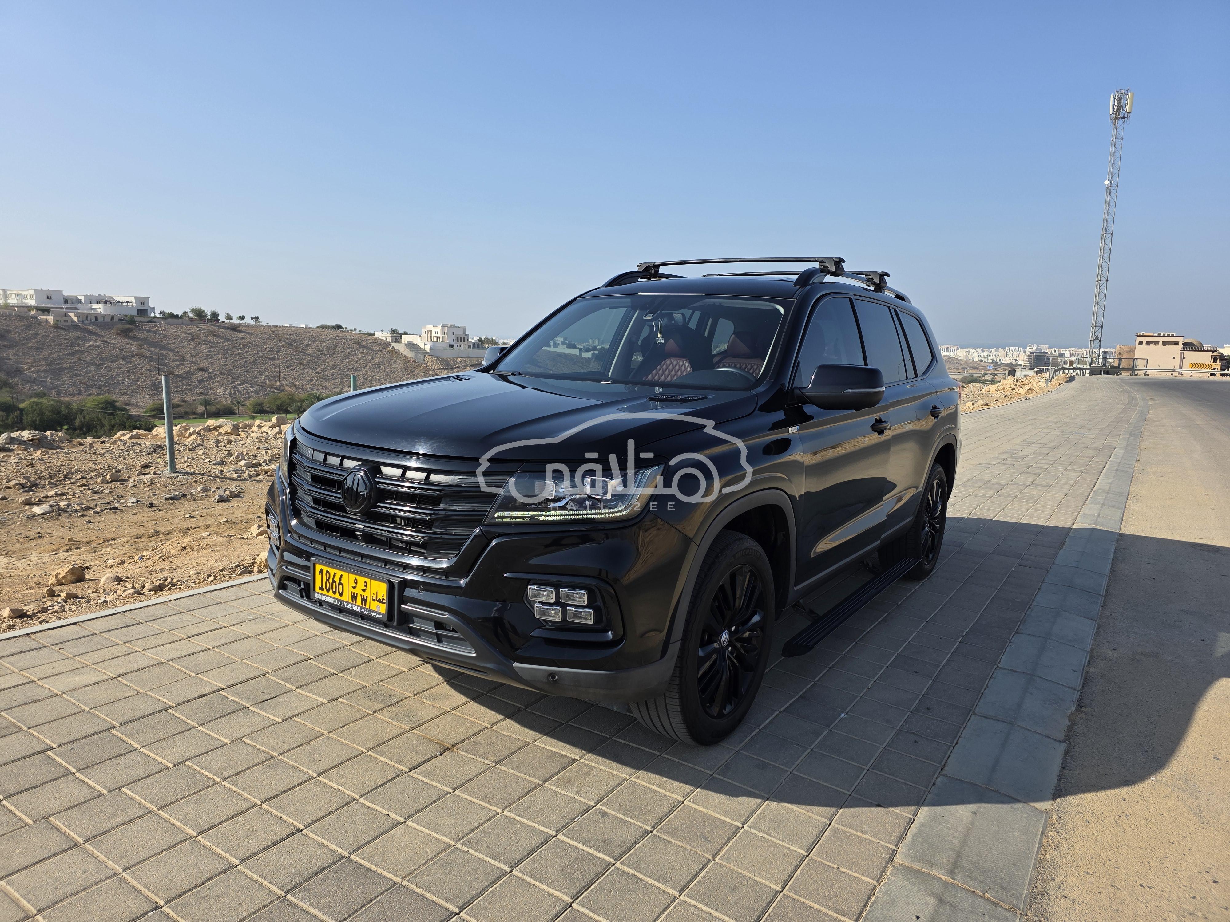 ام جى ار اكس 8 2022 للبيع بوشر