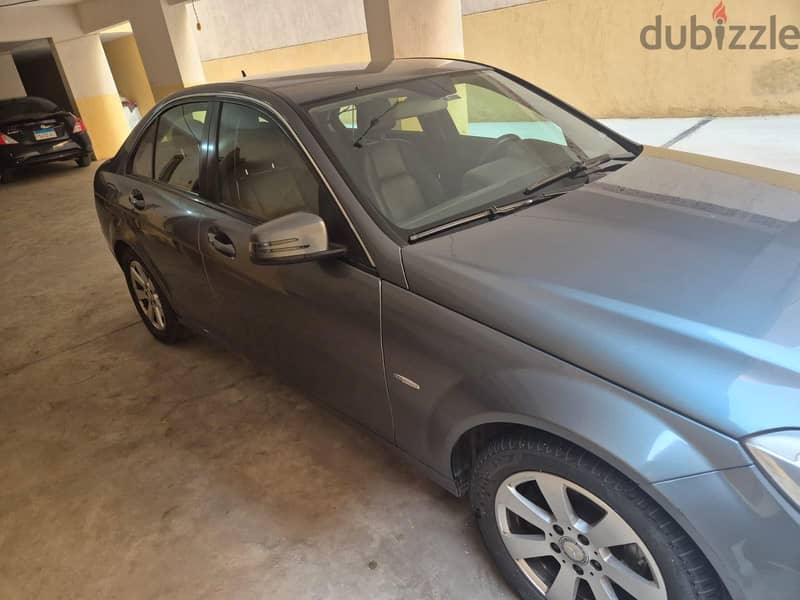 Mercedes-Benz C180 2012