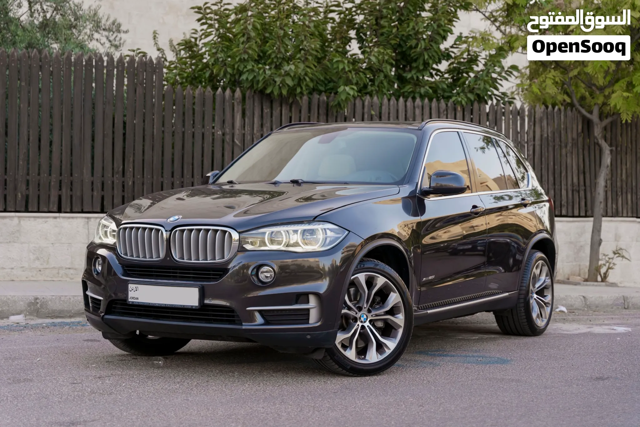 BMW X5 50i