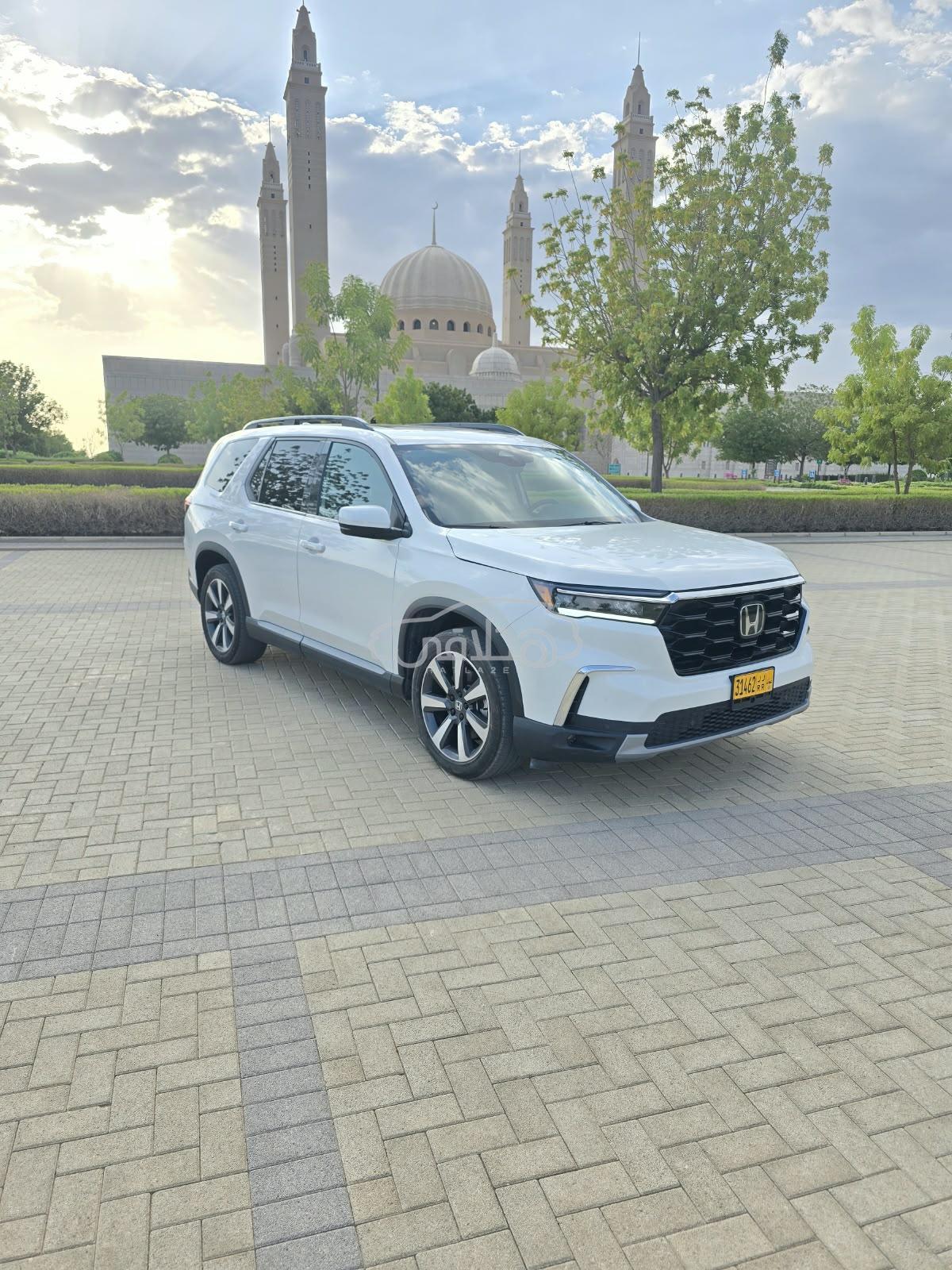 هوندا بايلوت 2025 للبيع نزوى