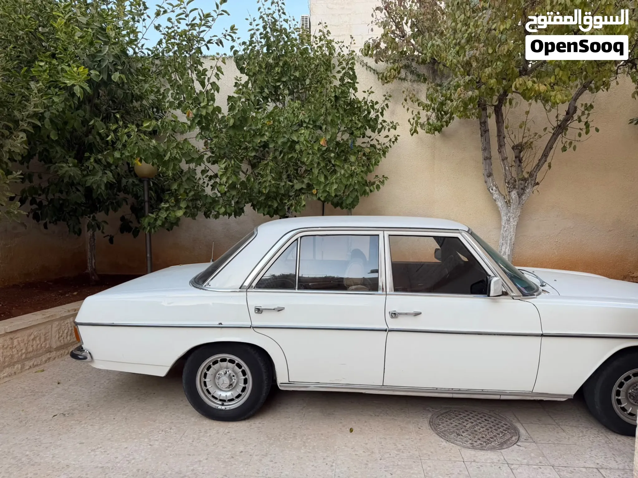مرسيدس قص للبيع موديل 1976