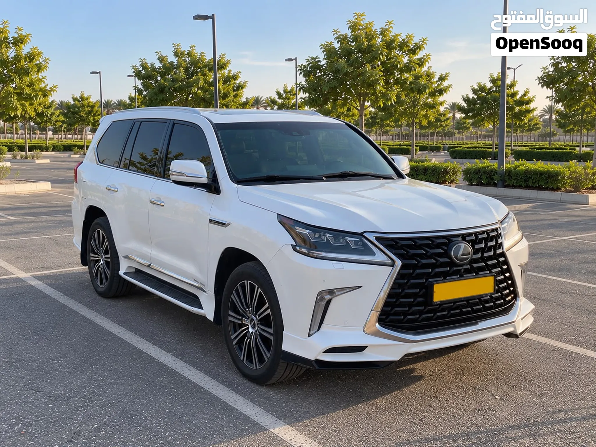 لكزس LX 570 موديل 2021 المالك الاول