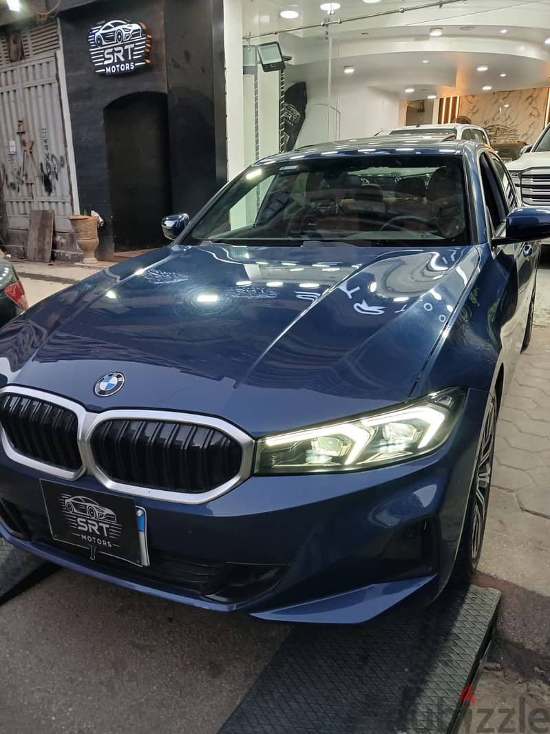 بي ام دبليو 320 2024 - BMW 320i Luxury 2 2024