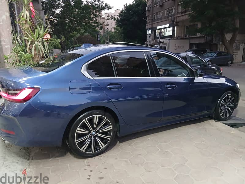 بي ام دبليو 320 2024 - BMW 320i Luxury 2 2024