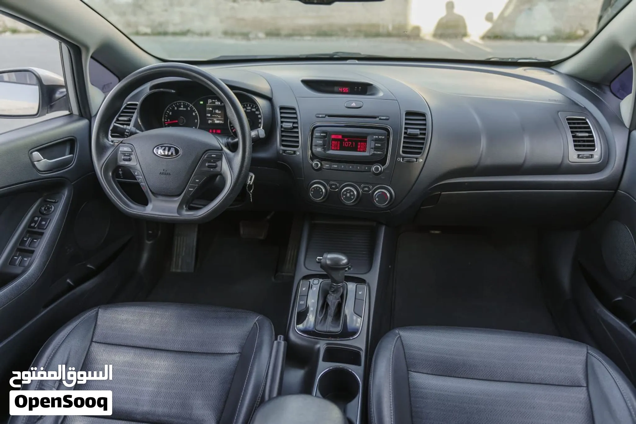 بسعر مناسب KIA K3 2016