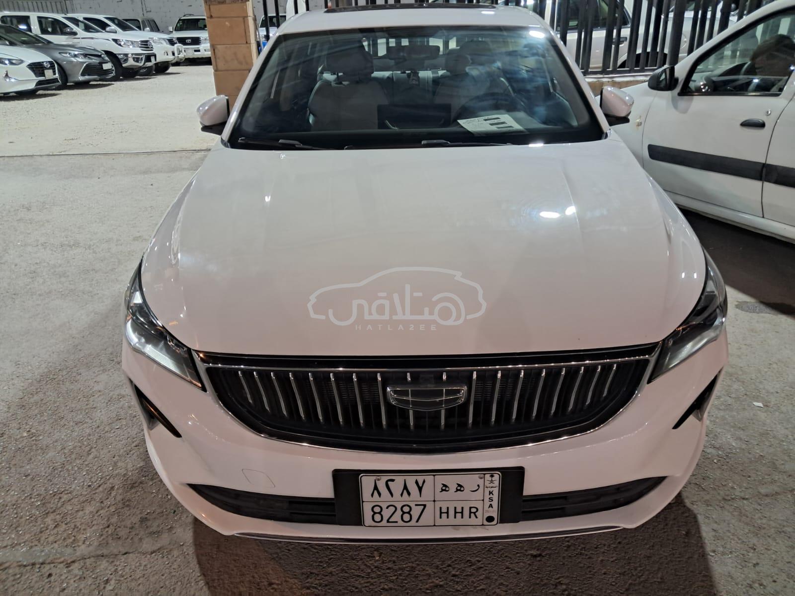 جيلي امجراند 5 2025 للبيع الرياض