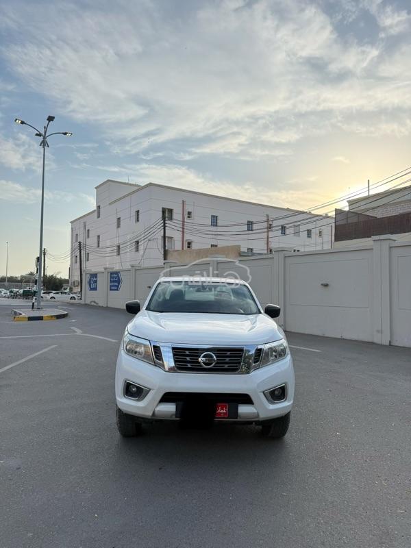 نيسان نافارا 2022 للبيع السيب