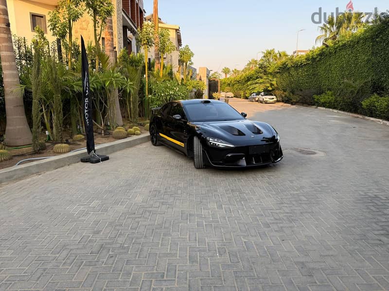 أخرى xaiomi su7 ultra carbon fiber تسليم فوري