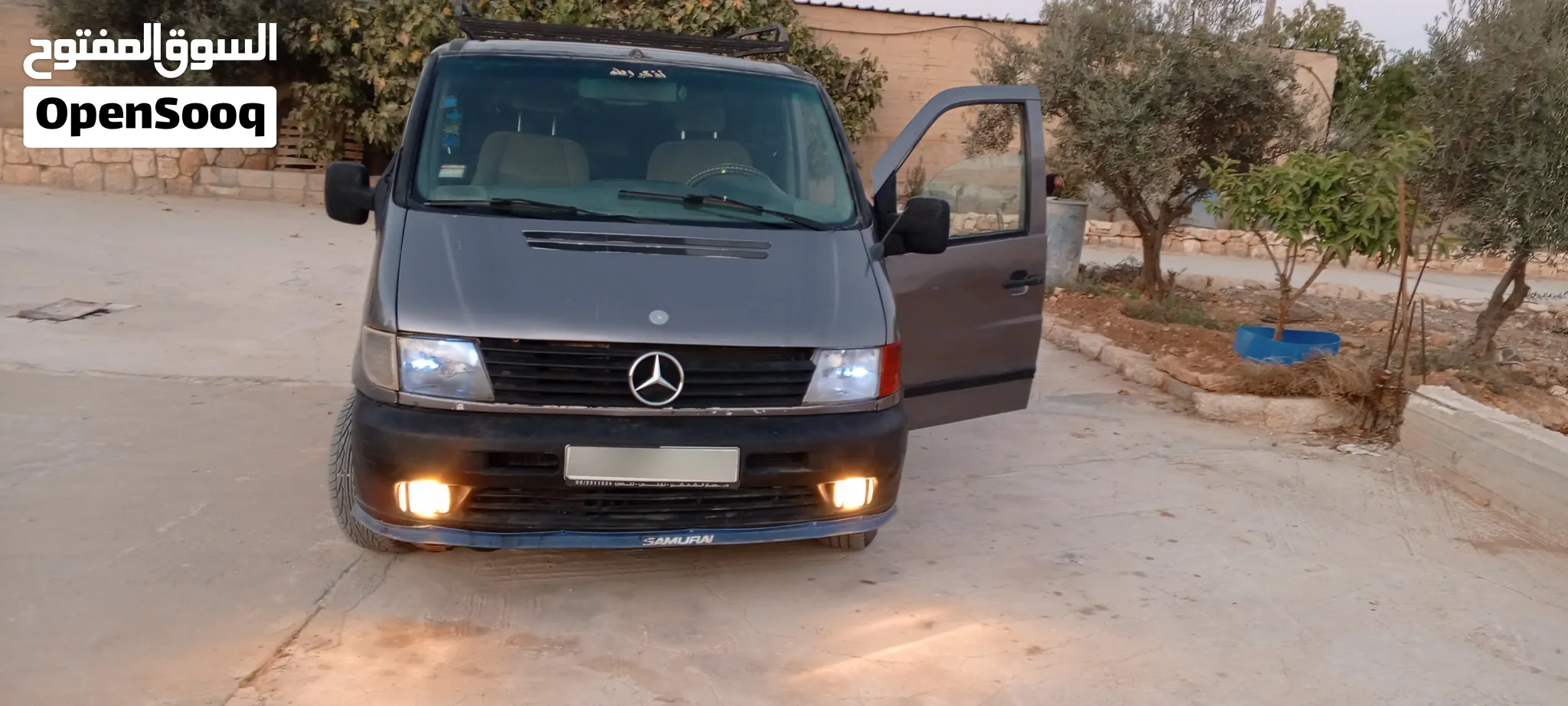 مرسيدس بنز 1999