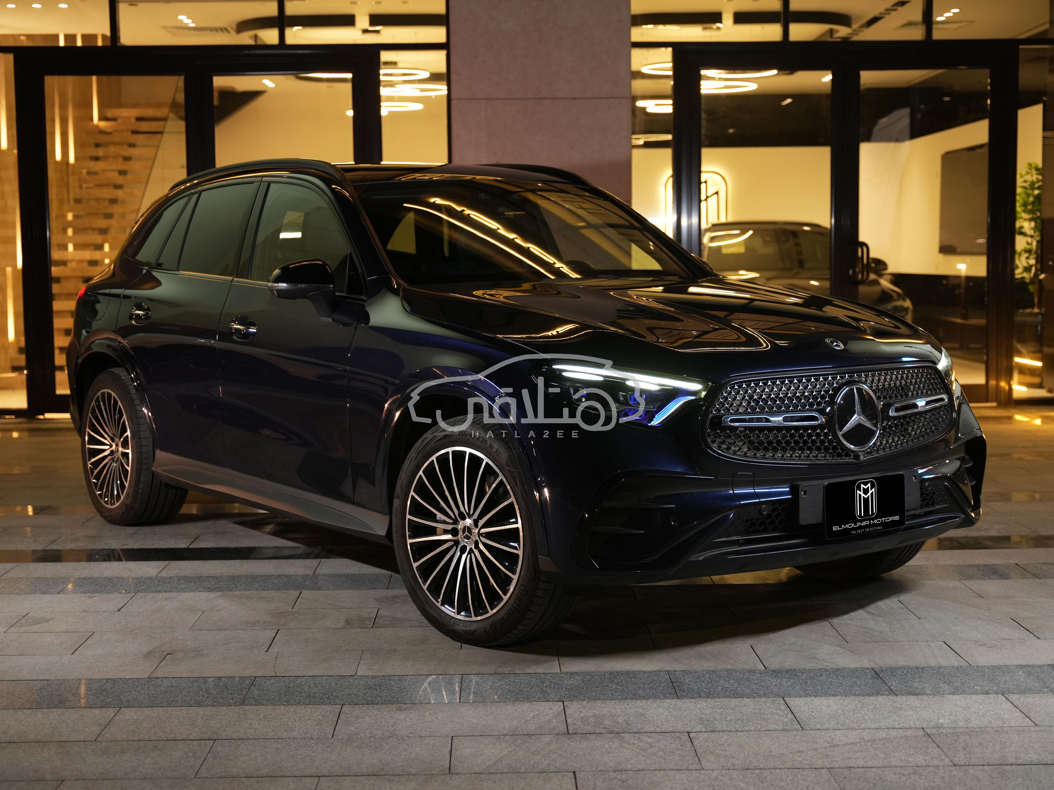 مرسيدس GLC 300 2023 للبيع مدينة الشيخ زايد