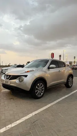 نيسان جوك 2013 نظيفة استخدام سيدة