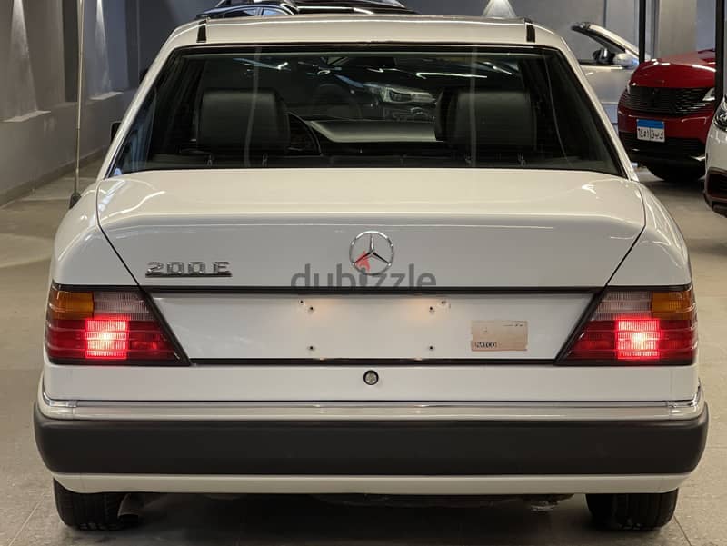 Mercedes-Benz 200 1991