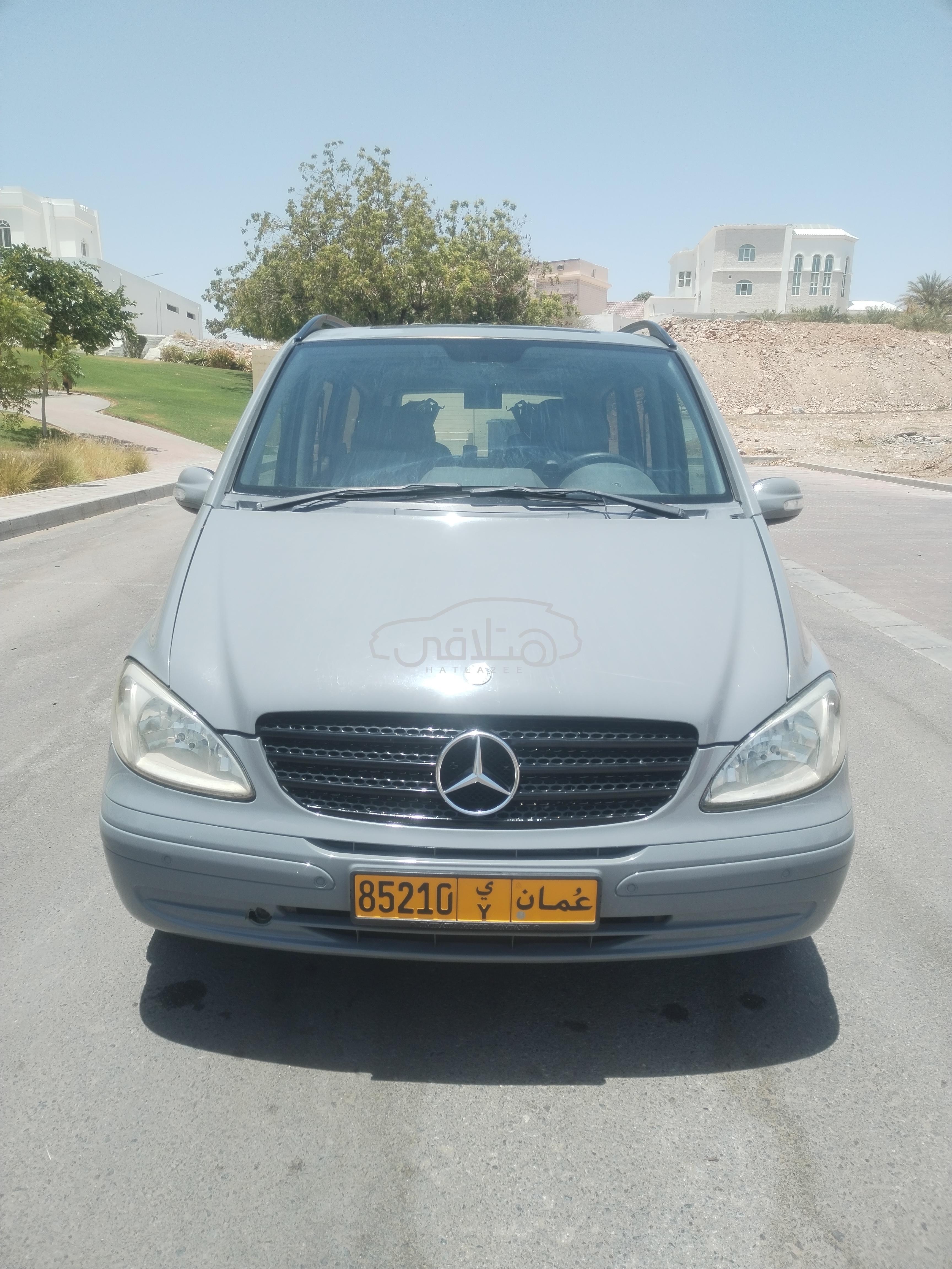 مرسيدس فيانو 2007 للبيع بوشر