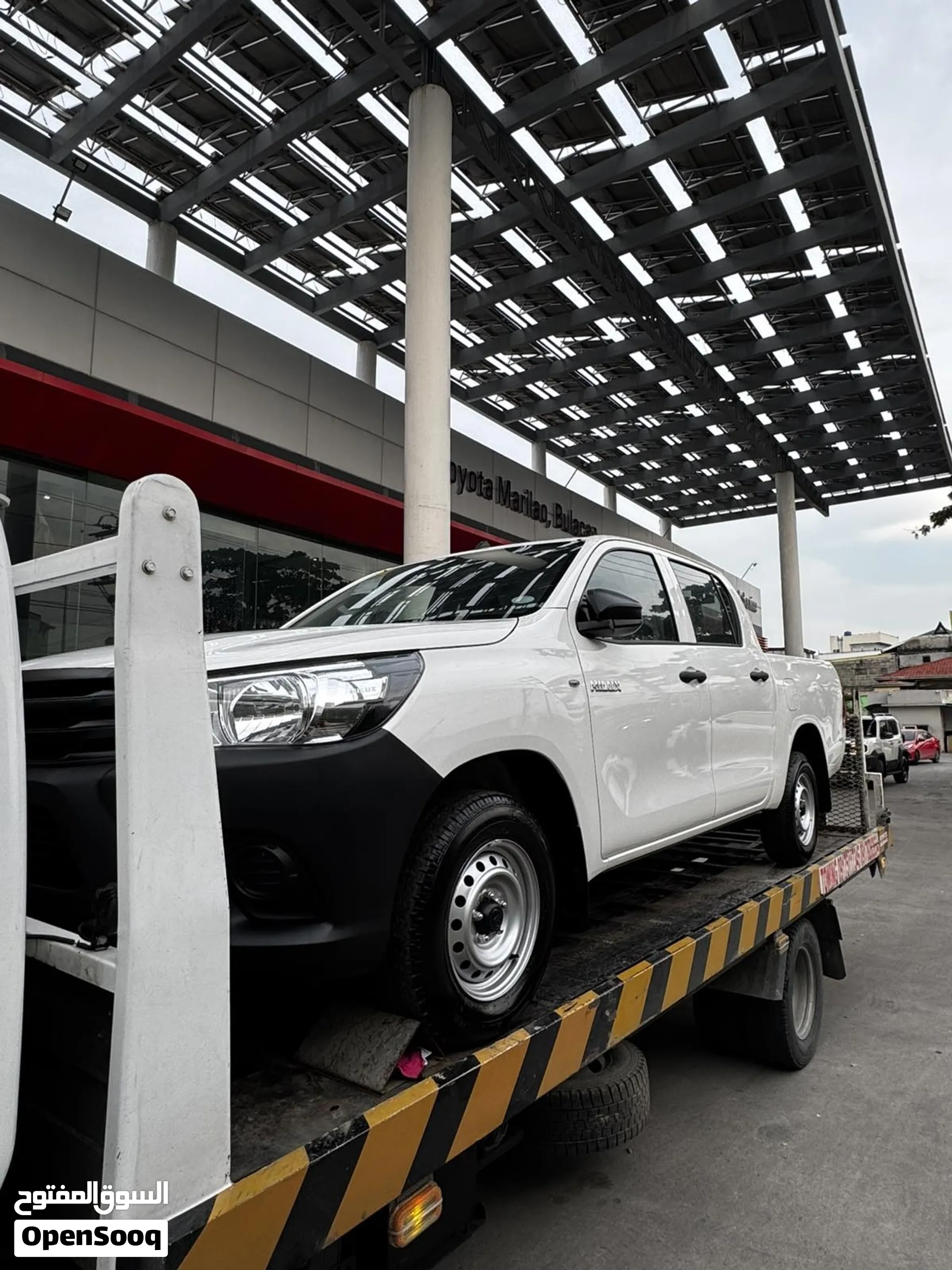 Toyota hilux 4*2 2.4diesel manual
