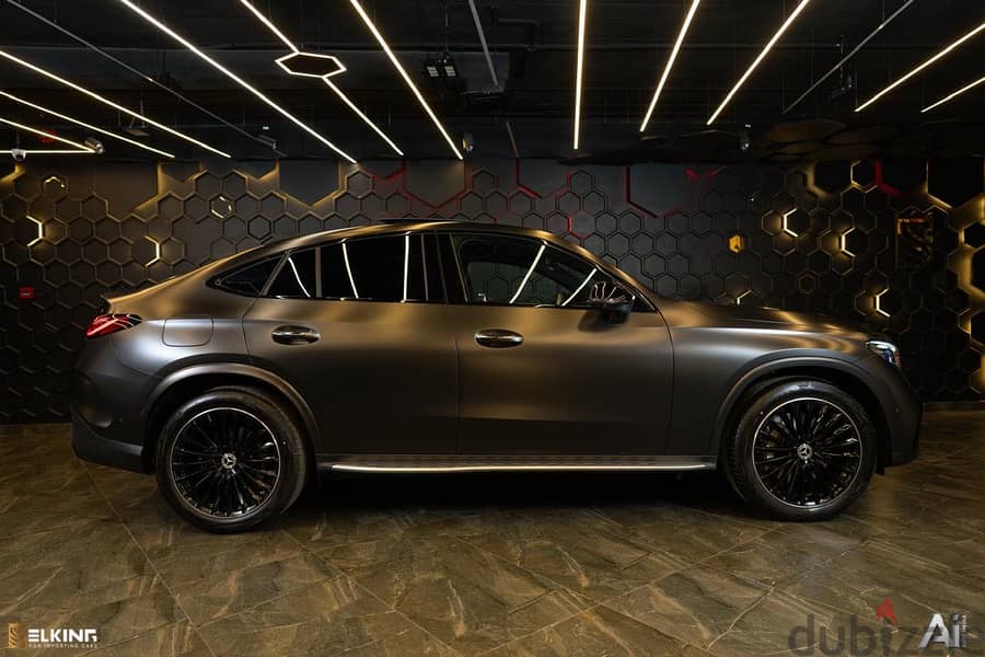 Mercedes Benz Glc 300 premium plus 2024