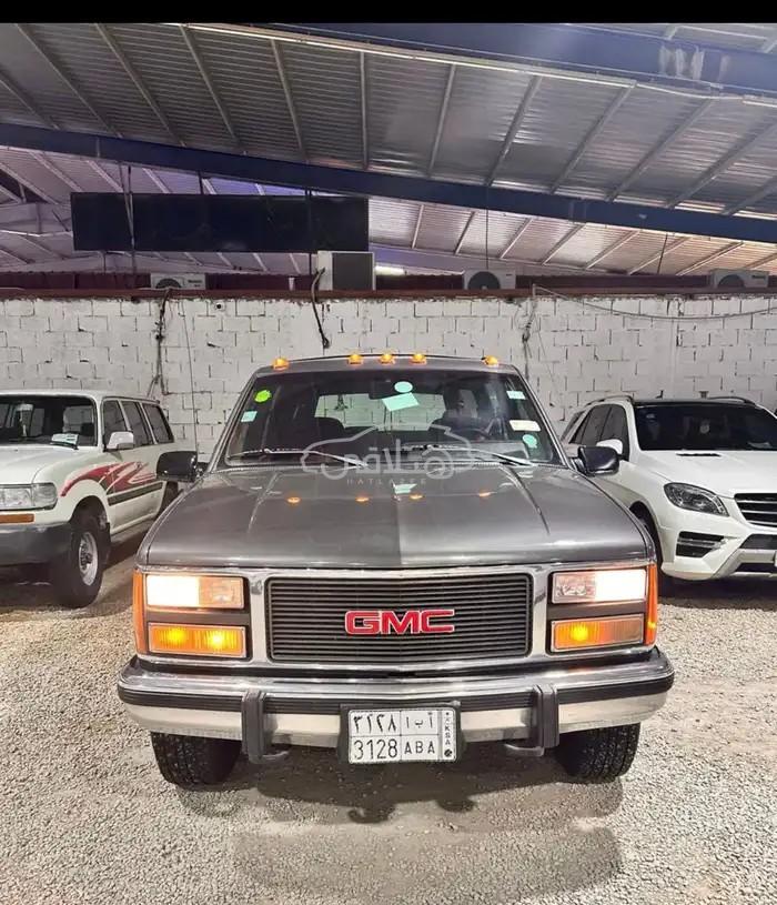 جى ام سى سوبربان 1993 للبيع الرياض