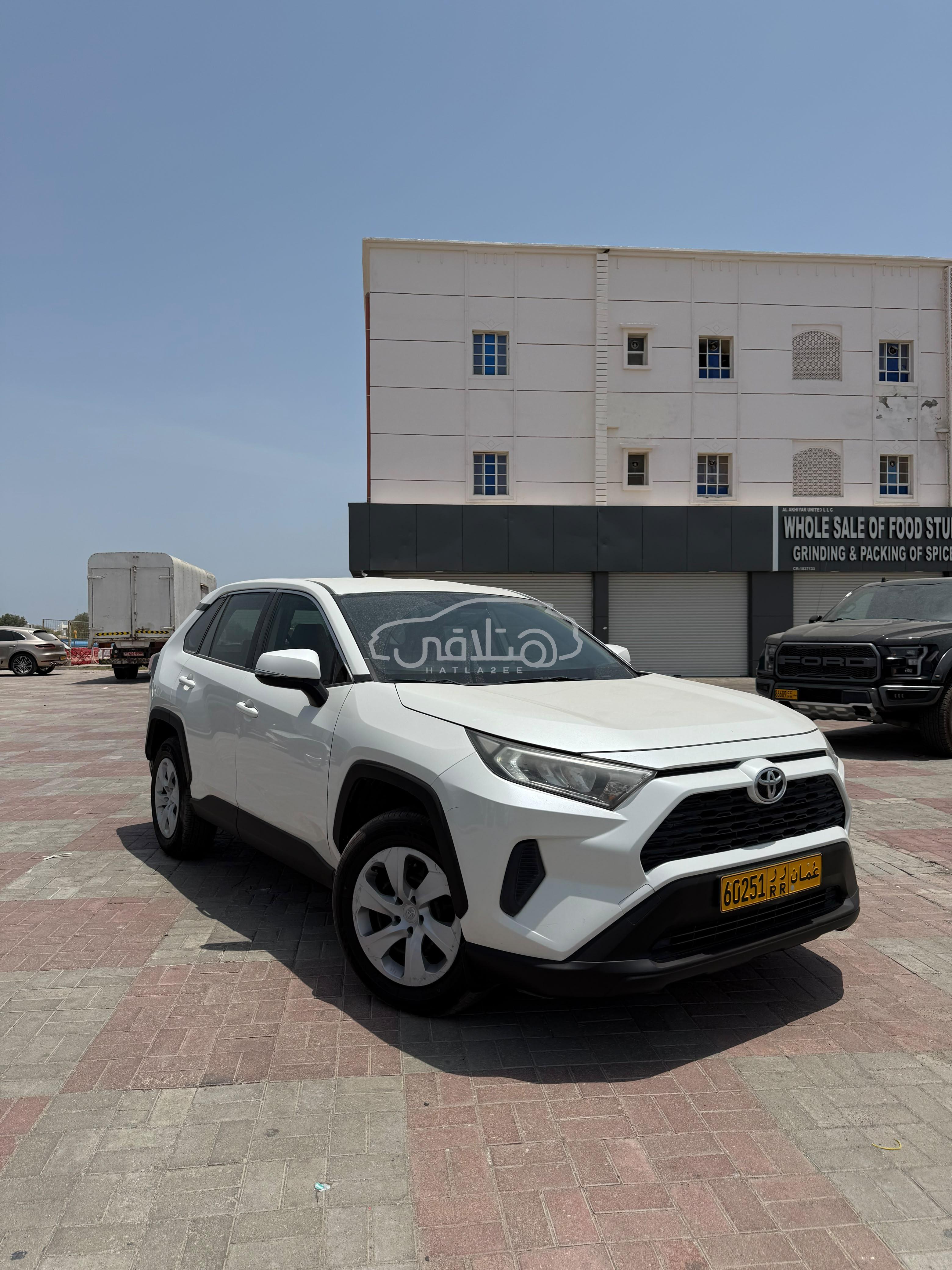 تويوتا راف فور 2019 للبيع الخوض