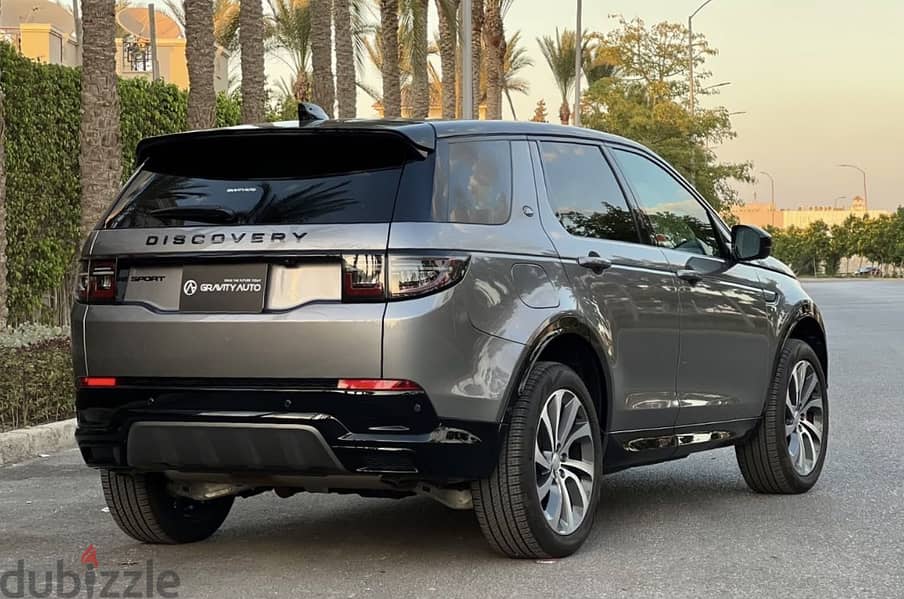 Land Rover Discovery P300 Sport 2025