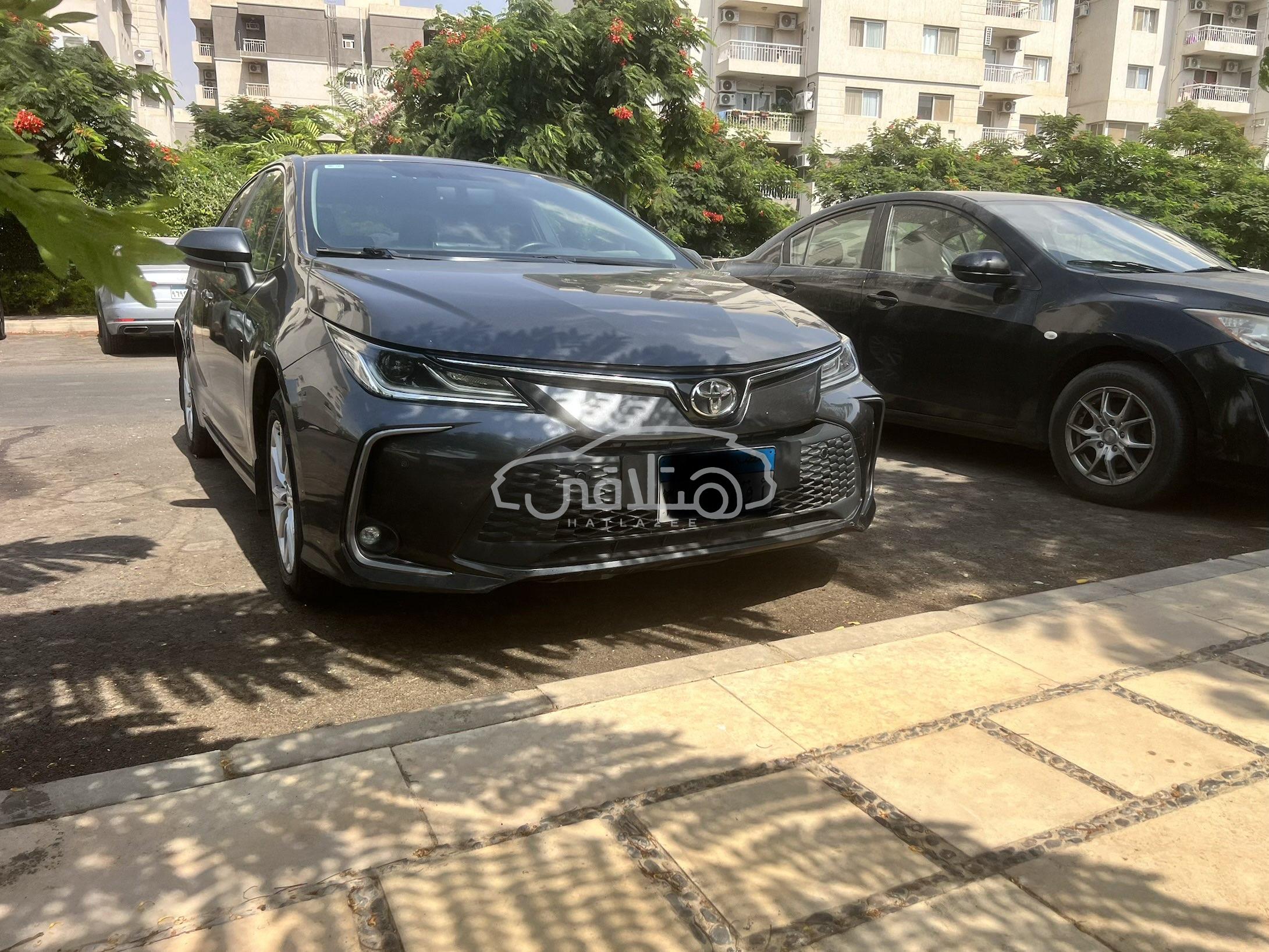 تويوتا كورولا للبيع مدينتى