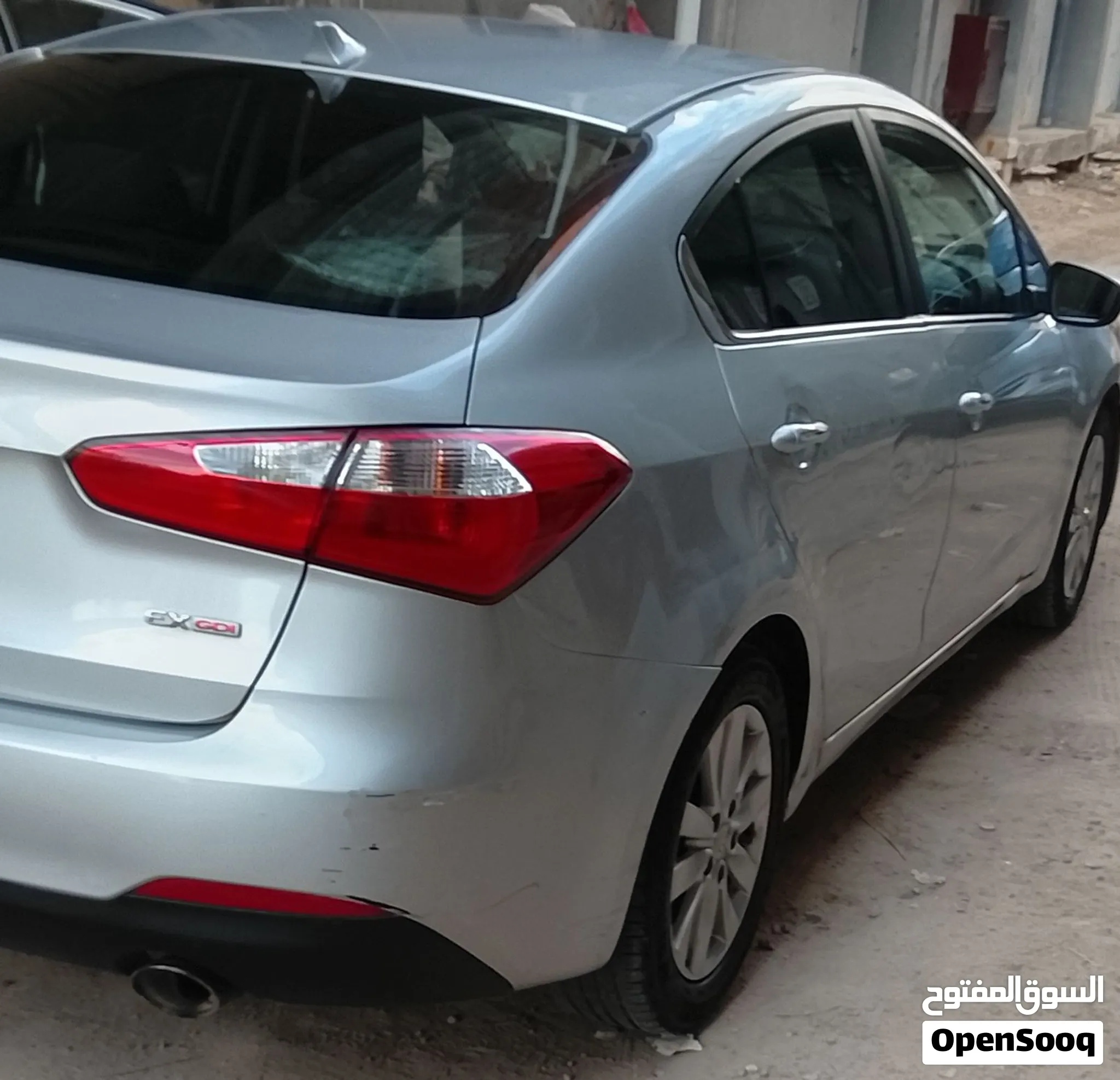 (Kia Forte) موديل 2015