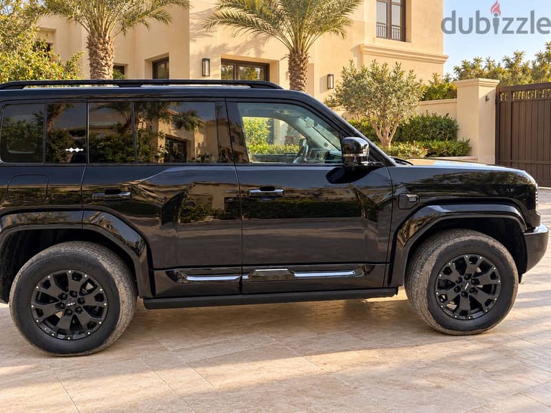 بى واى دى ليوبارد 5 2025