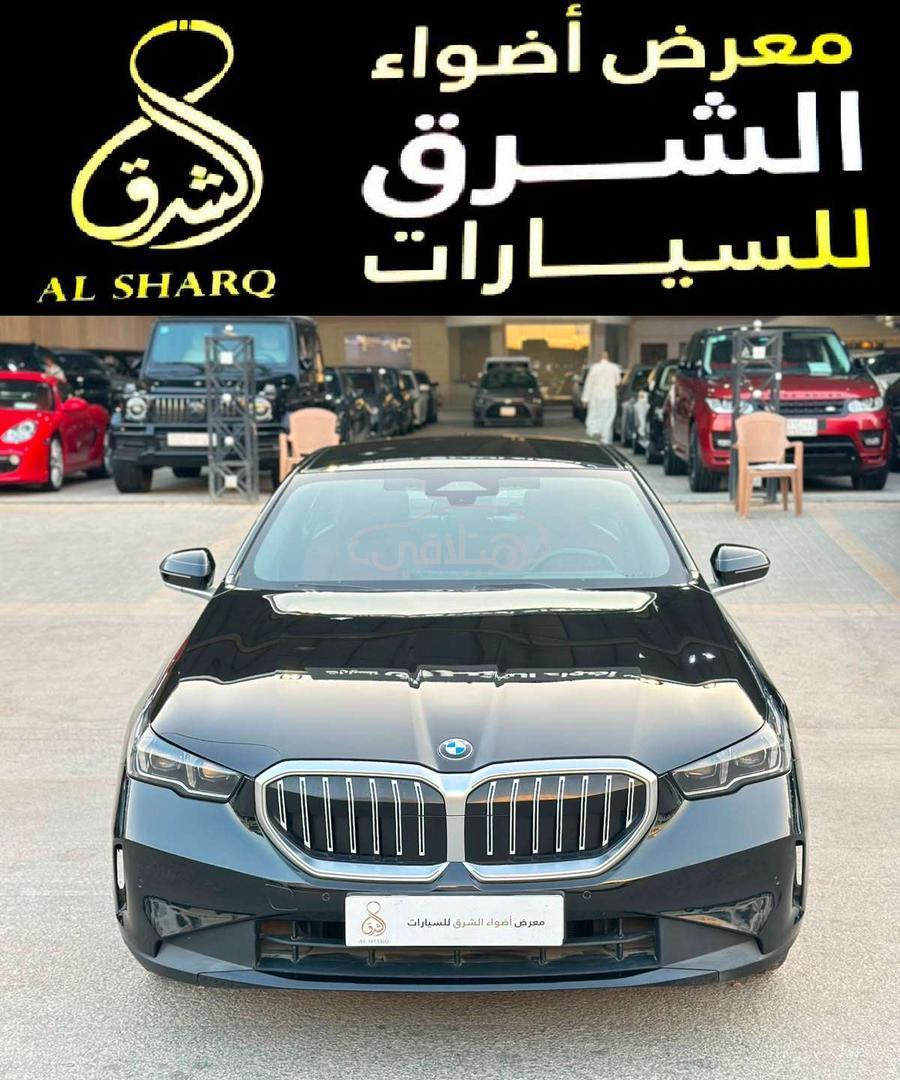 بي ام دبليو 520 2024 للبيع الرياض