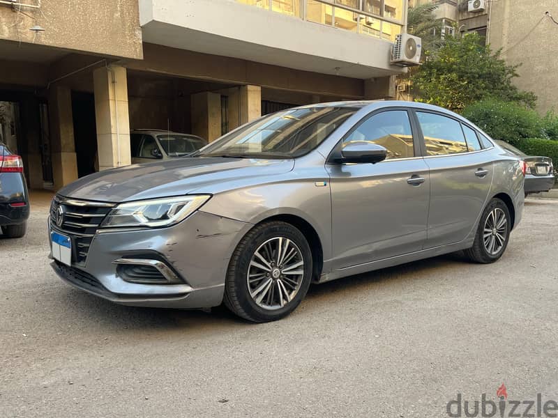 ام جى 5 2021 / MG 5 2021