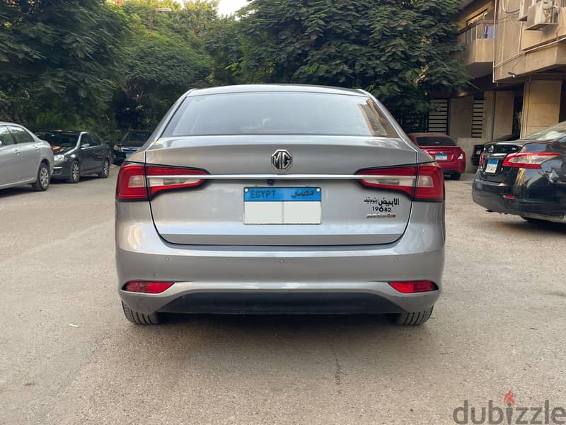 ام جى 5 2021 / MG 5 2021