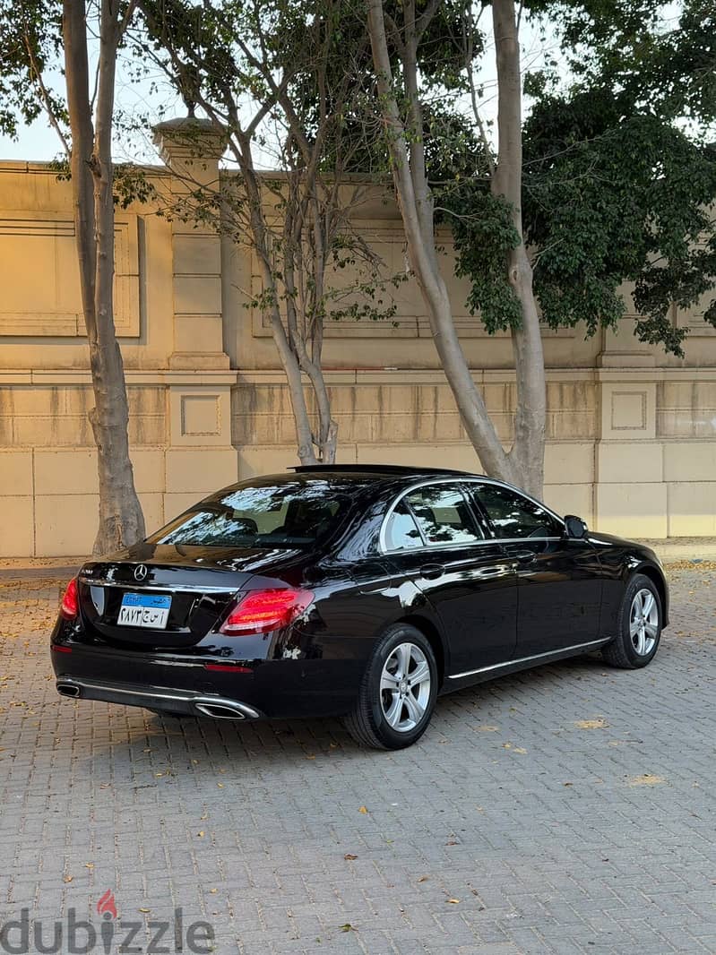 Mercedes-Benz E200 2017