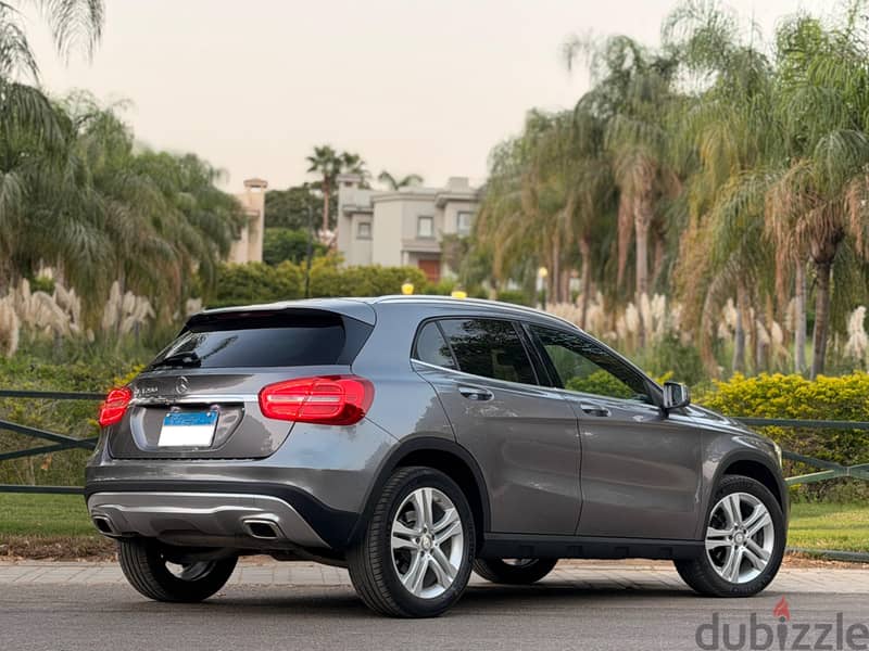 Mercedes-Benz GLA 180 2017