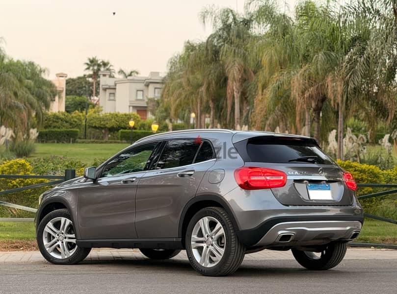 Mercedes-Benz GLA 180 2017