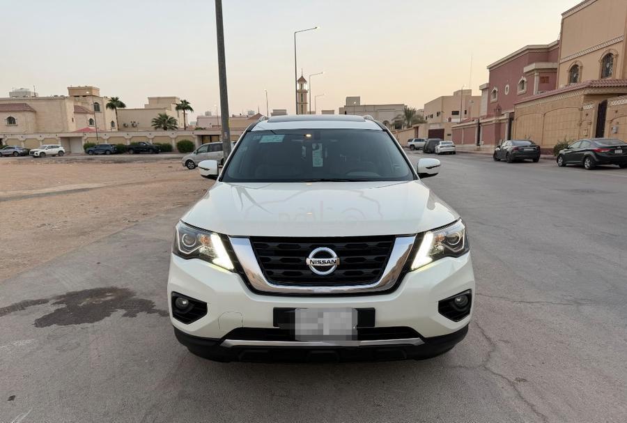 نيسان باثفايندر 2019 للبيع الرياض