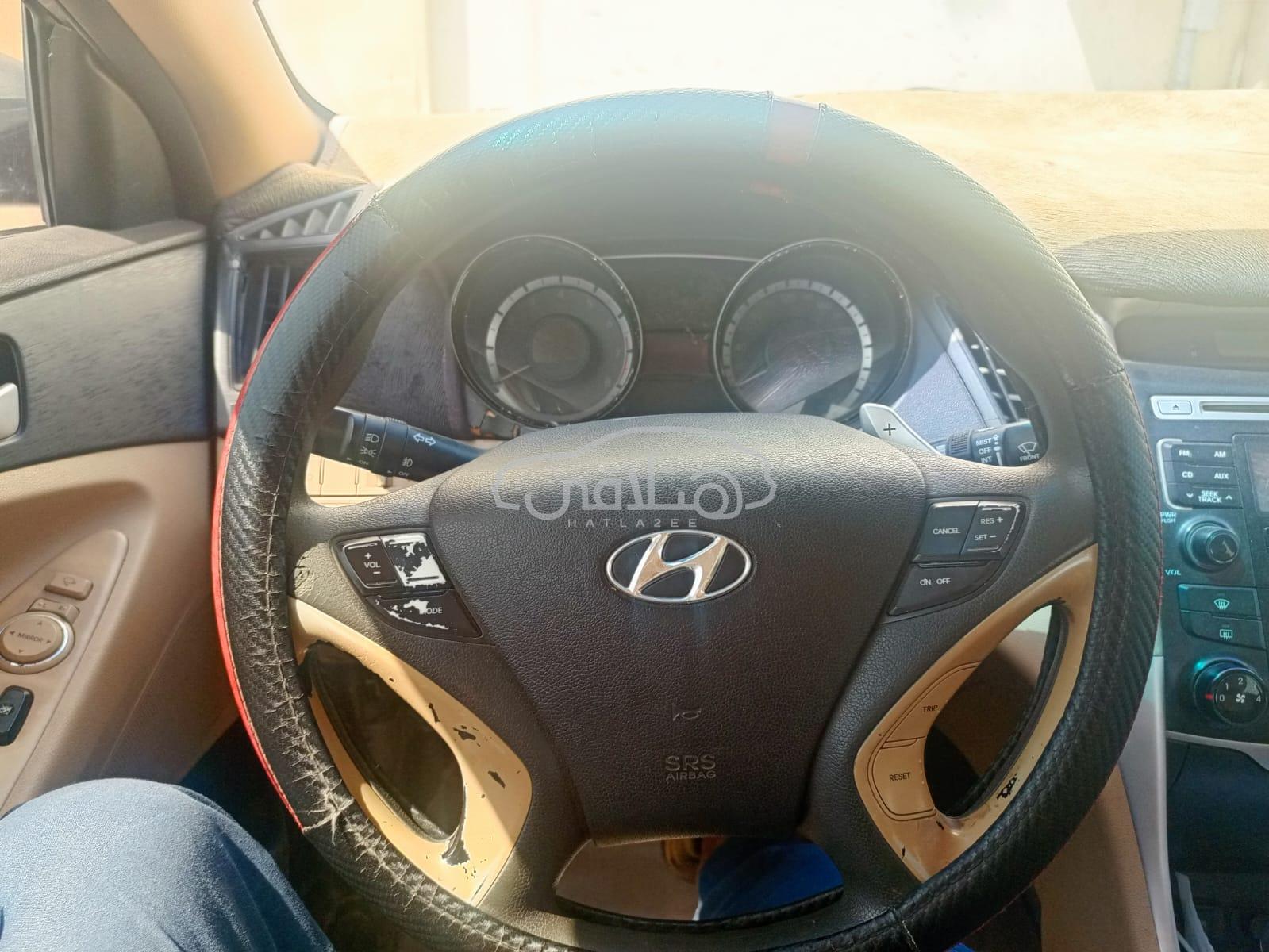 هيونداي سوناتا 2013 للبيع صلالة