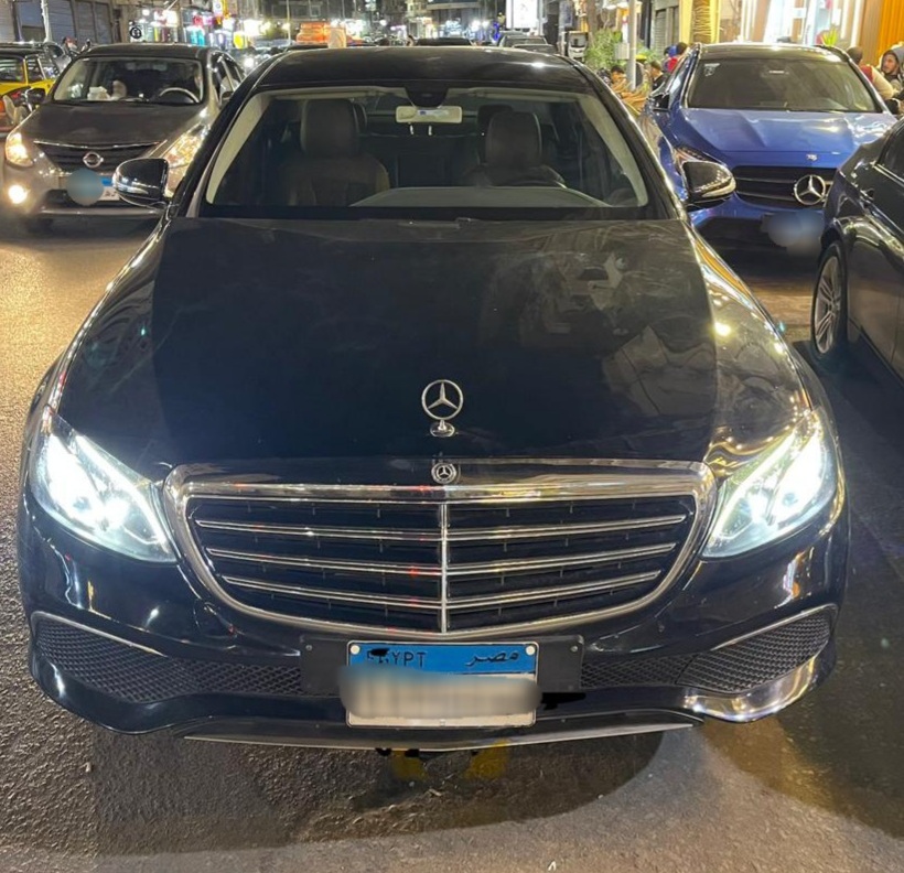 مرسيدس E200 18