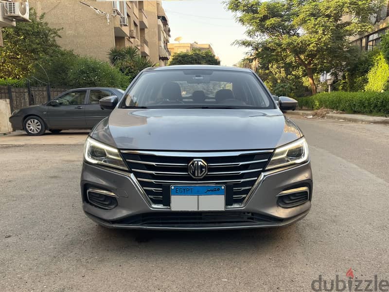 ام جى 5 2021 / MG 5 2021