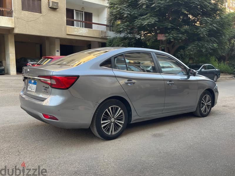 ام جى 5 2021 / MG 5 2021