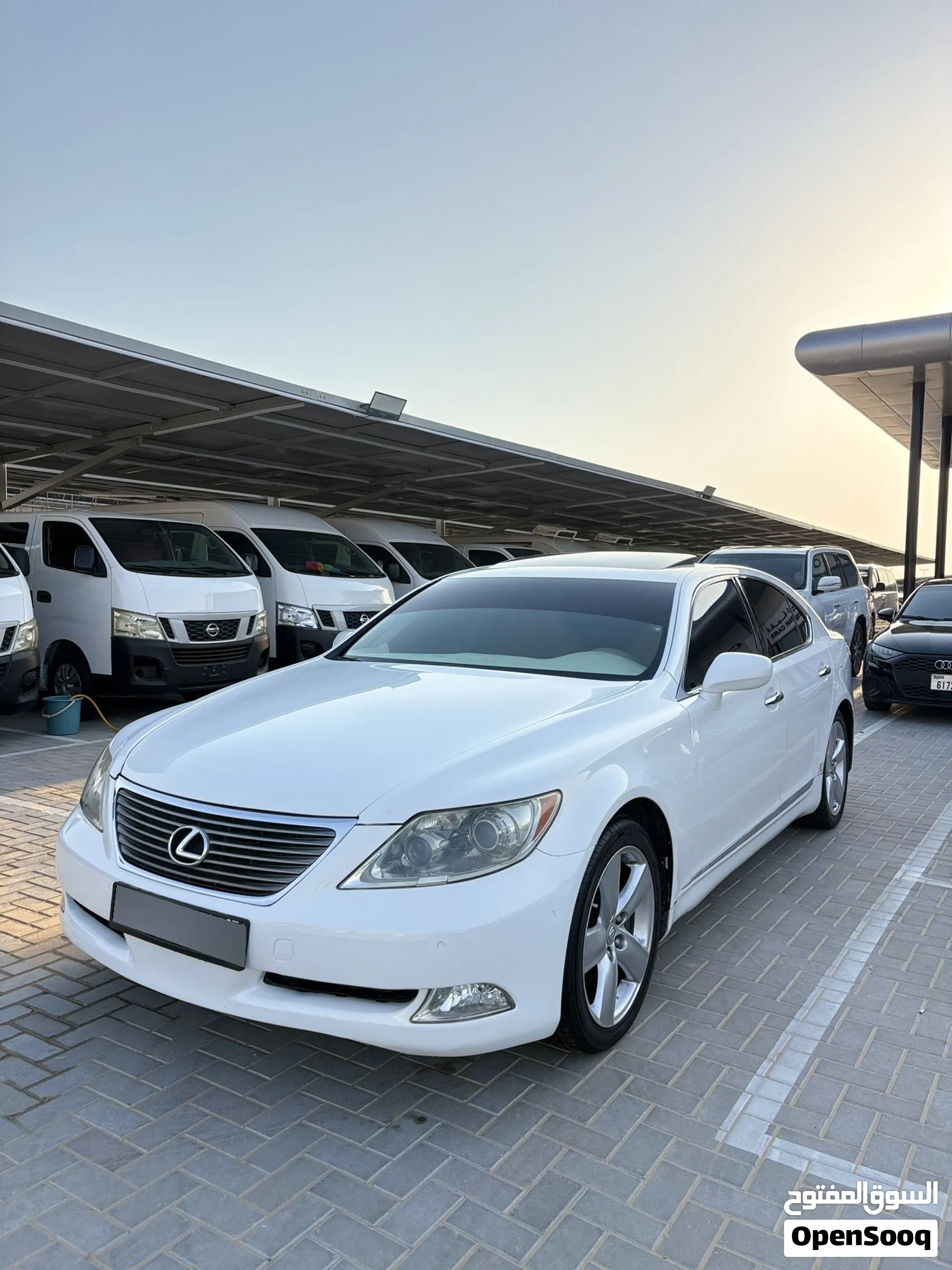 Lexus LS460 V8 Japan Import Model 2009