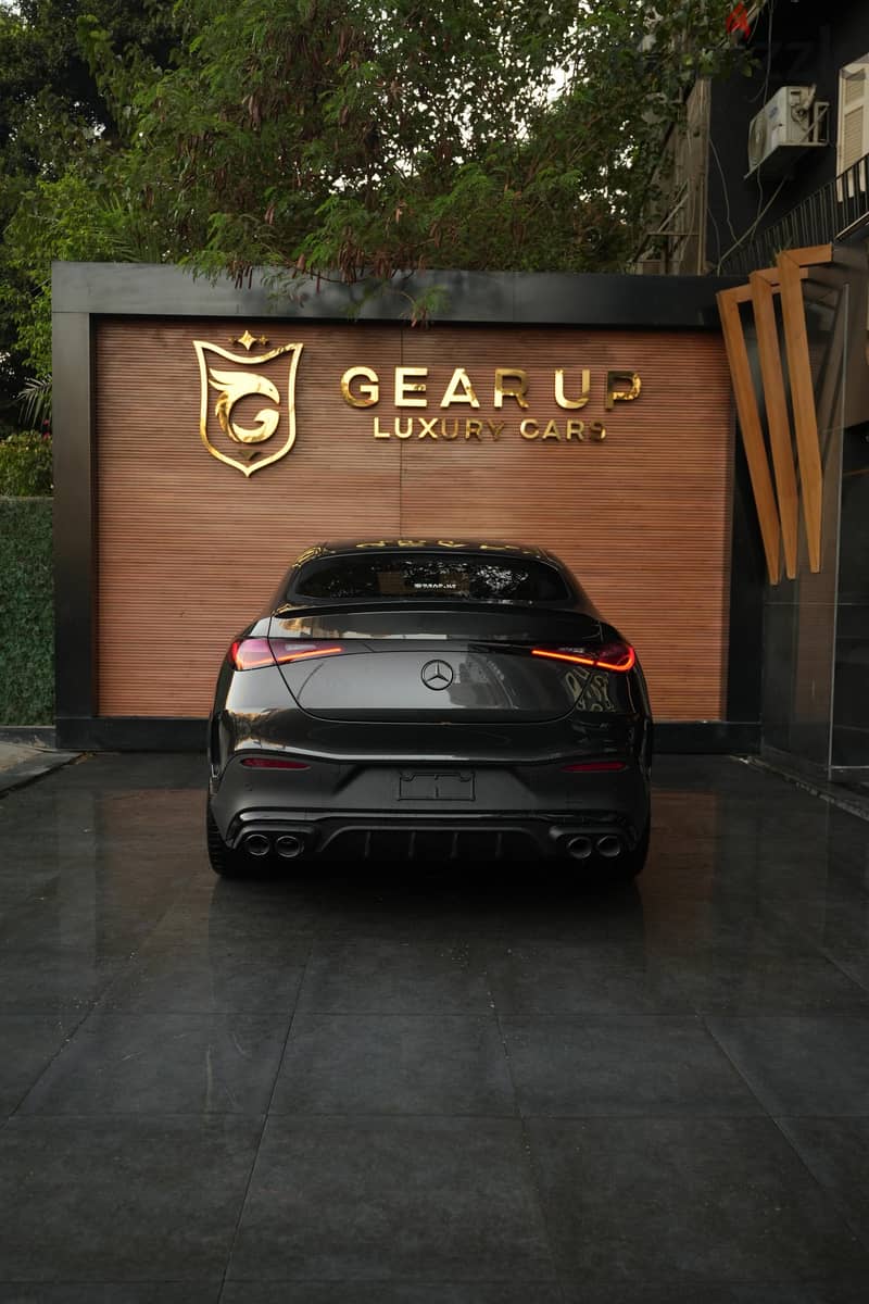 Mercedes-AMG GLC 43 Coupé 2026 مرسيدس metallic gray