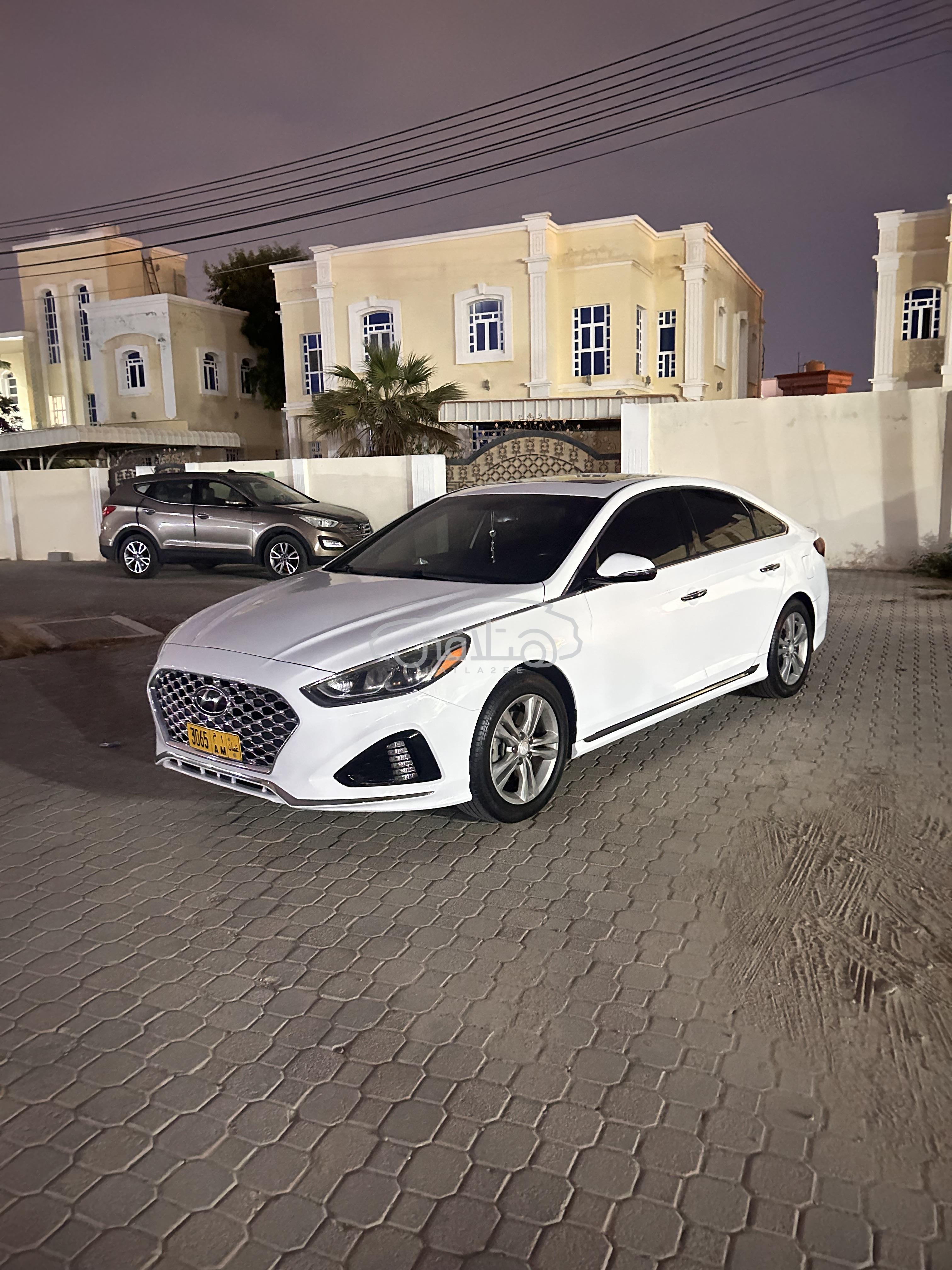 هيونداي سوناتا 2018 للبيع صحار