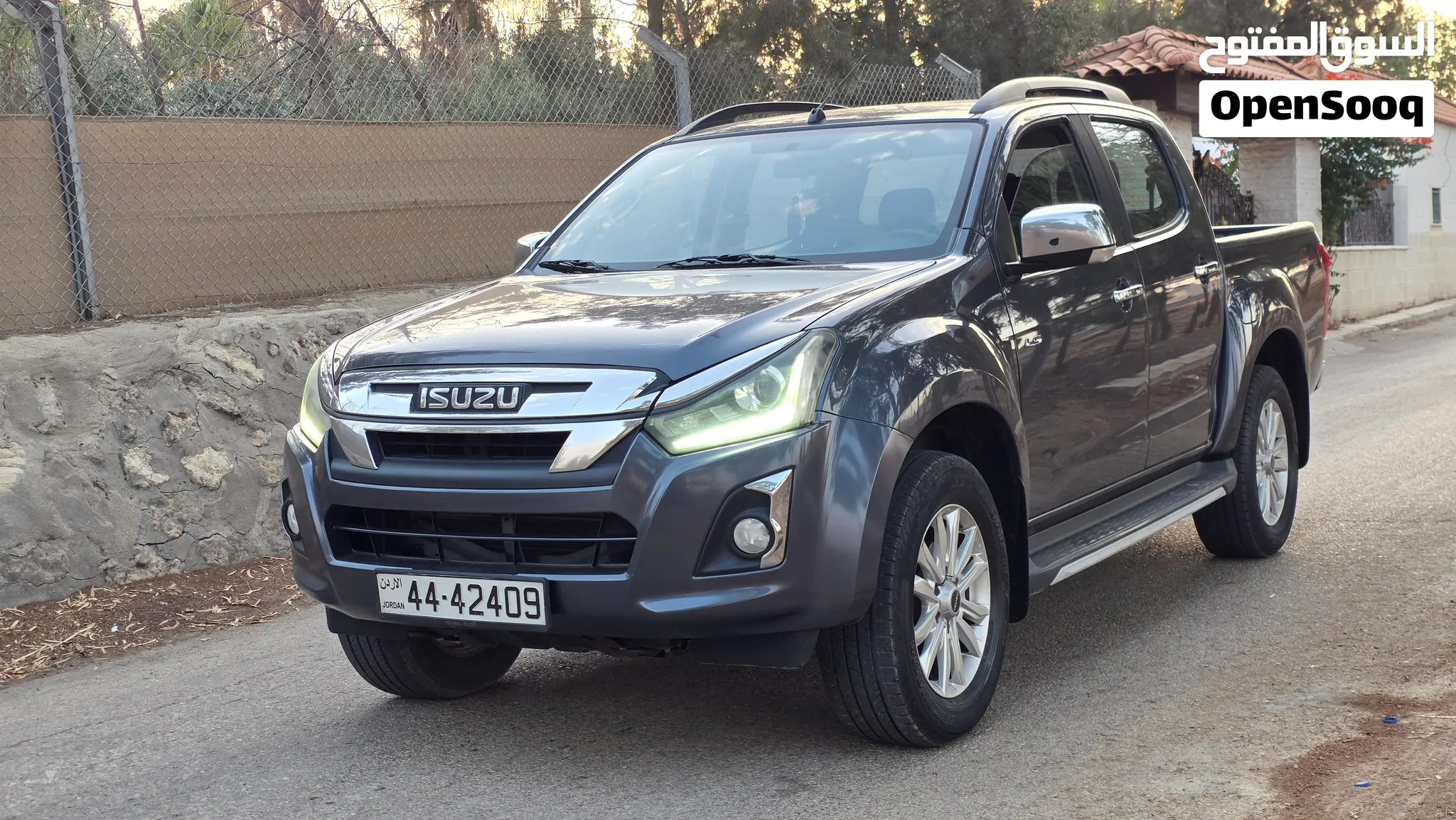 ايسوزو دي ماكس LS 2020 Dimax 4×4