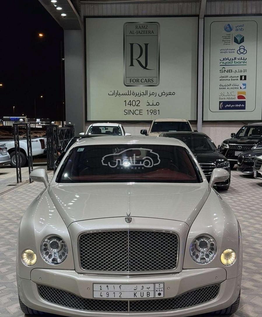 بنتلى مولسانى 2013 للبيع الرياض