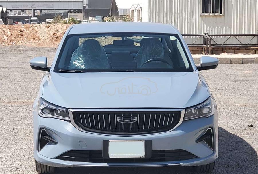 جيلي امجراند 5 2025 للبيع الرياض