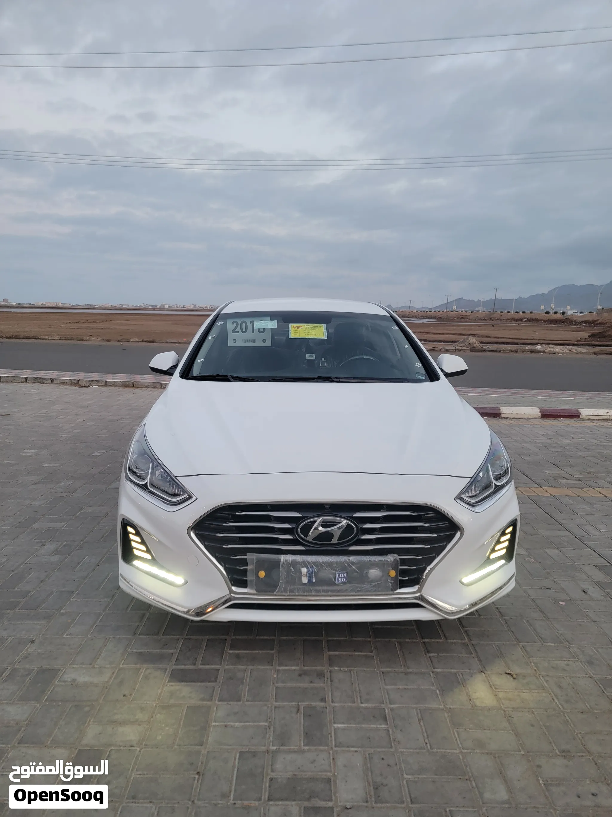 للبيع في عدن هيونداي سوناتا 2018 غاز وكاله