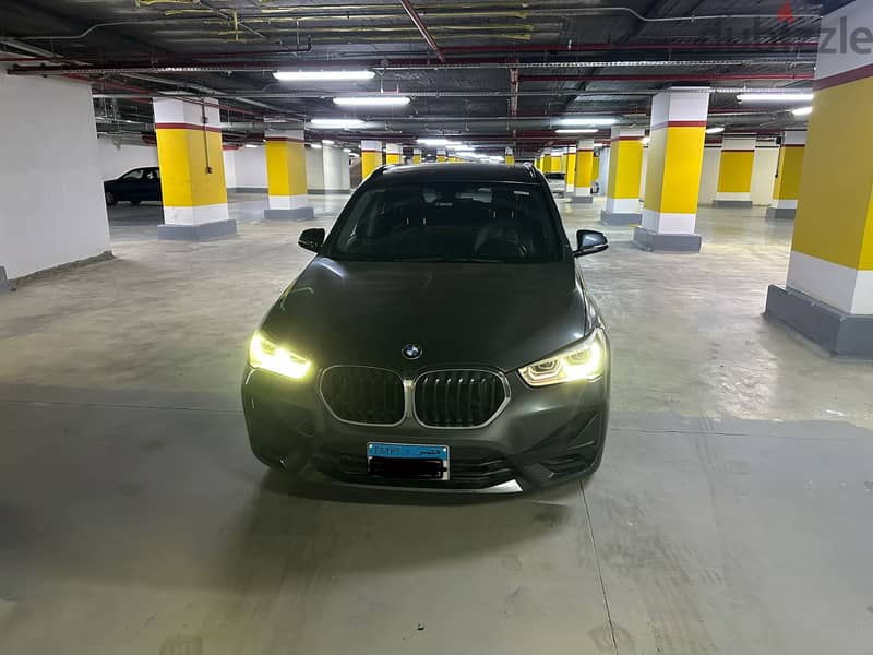 BMW sport line X1 2021