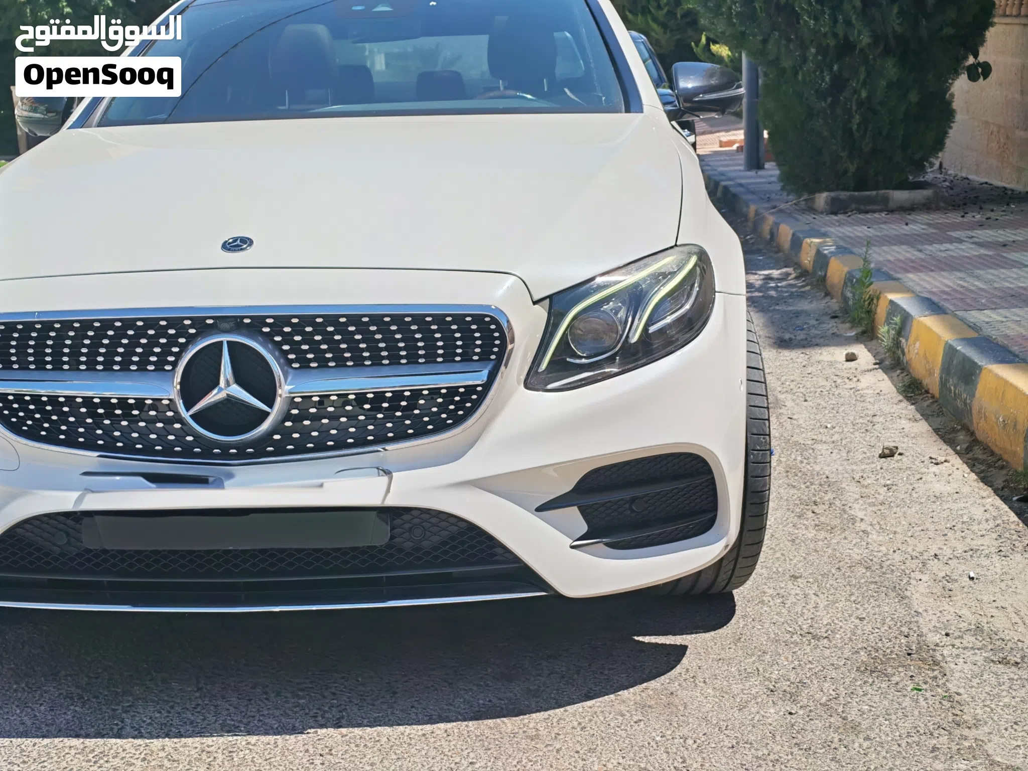 Mercedes-Benz E350e وارد الوكالة اعلا صنف