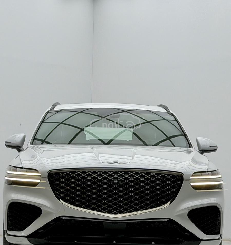 جينيسيس GV70 2022 للبيع الرياض