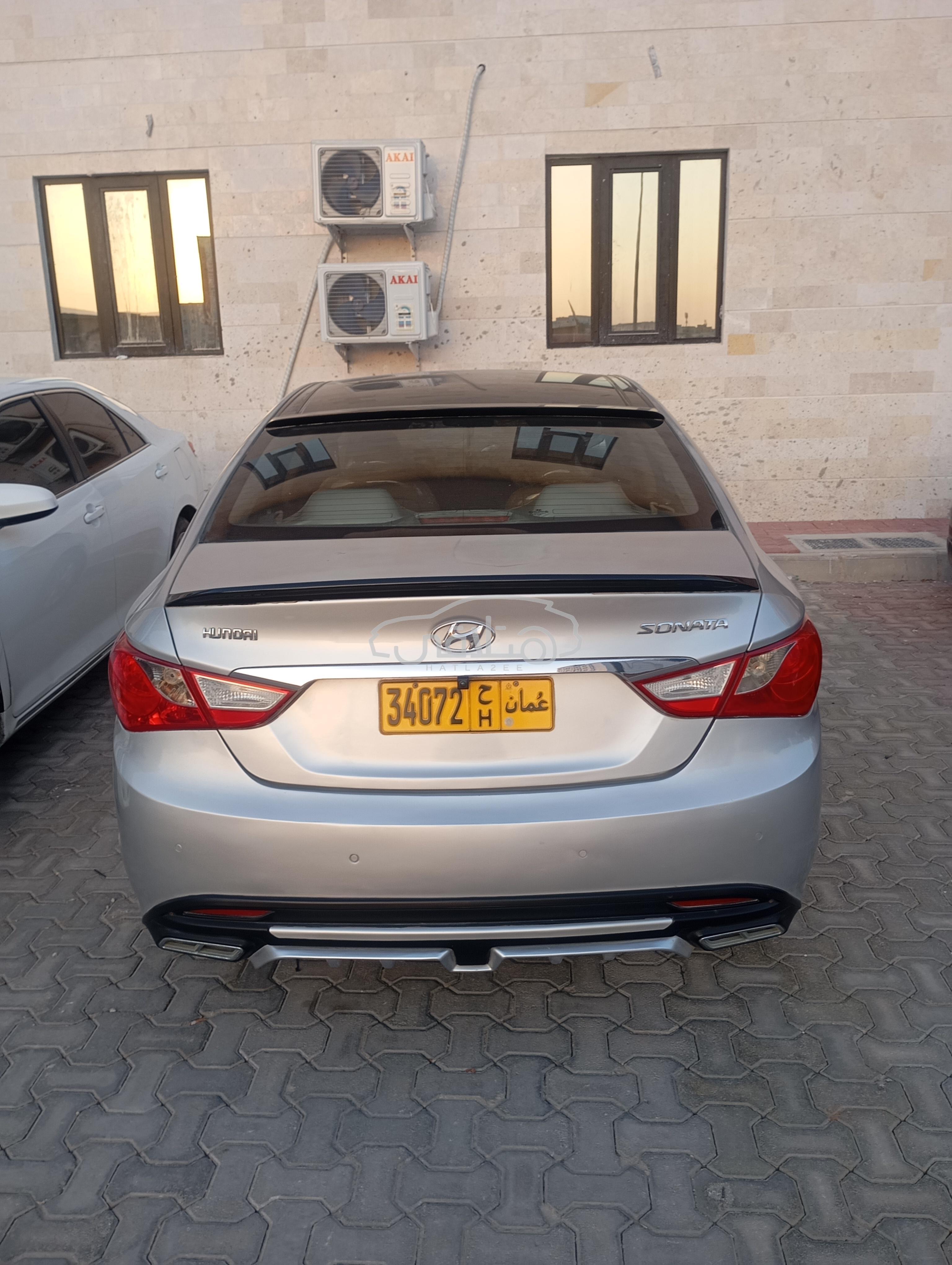 هيونداي سوناتا 2012 للبيع صلالة