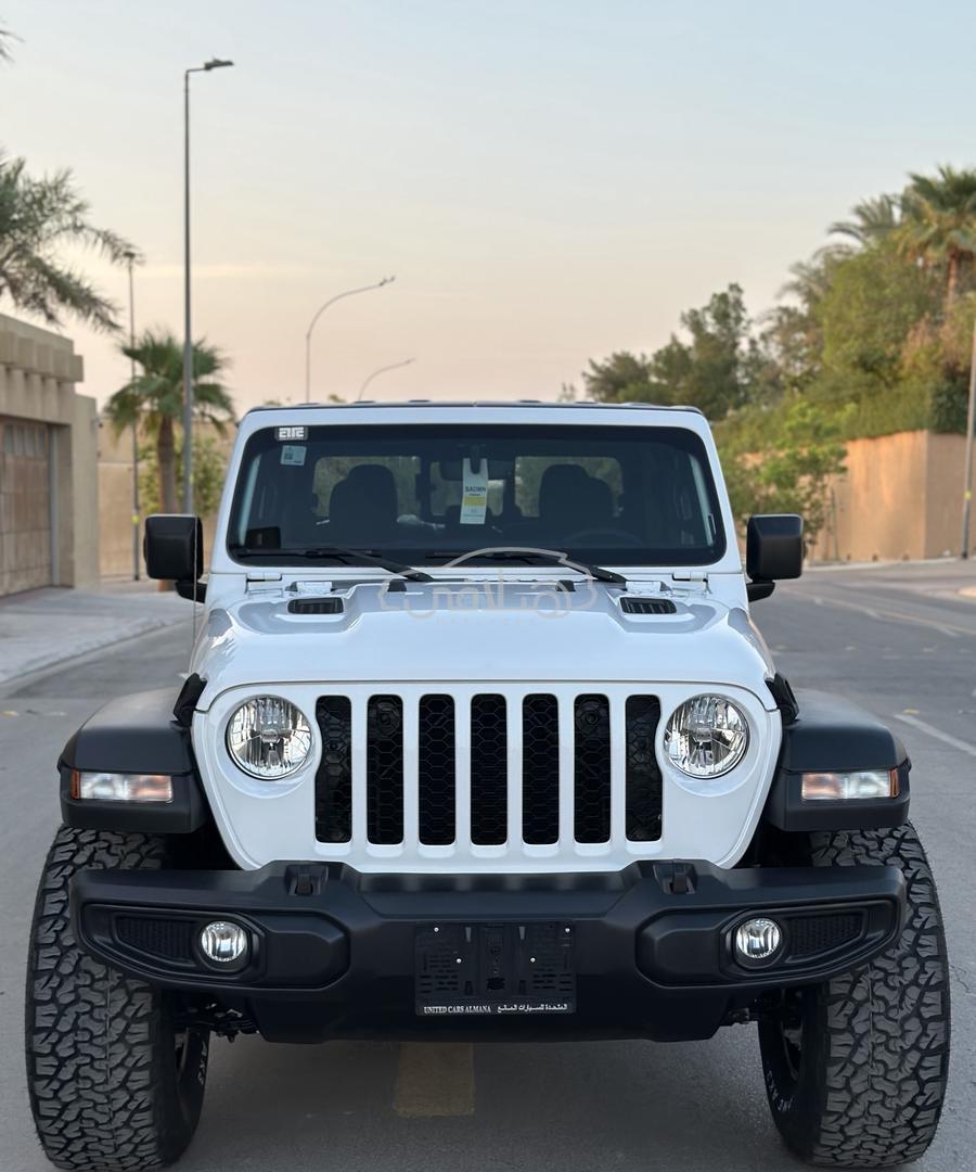جيب جلاديتور 2023 للبيع الرياض
